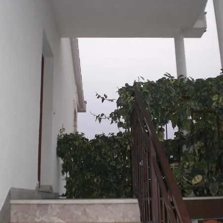 Appartement By The Sea - 15030 *